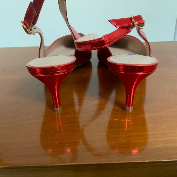 Stuart Weitzman (Vero Cuoio) sling back low heel shimmering red size 36 1/2-NWOT - Picture 3 of 4